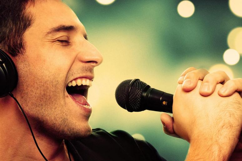 唱歌;健身;散步;呼吸训练;肺功能检测仪;呼吸训练器;康复