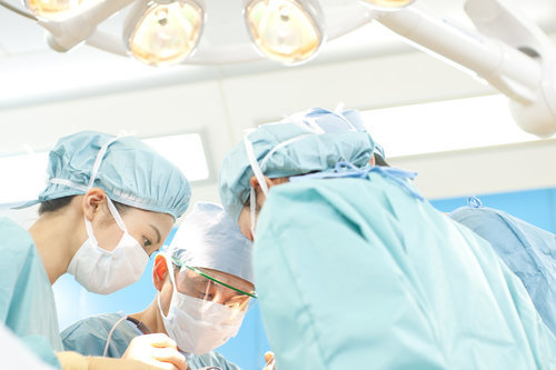 钟南山-肺-肺康复-特发性肺纤维化-肺炎-间质性肺炎-间质性肺纤维化-IPF-AE-IPF-HRCT-GGO